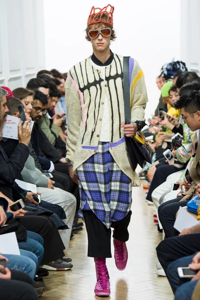 Look 36